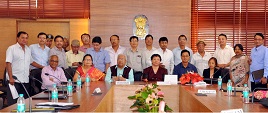 The Governor of Arunachal Pradesh Shri P.B. Acharya, Chairman, North East Zone Cultural Centre (NEZCC) with Programme Committee members from Arunachal Pradesh, Assam, Nagaland, Mizoram, Meghalaya, Manipur and Tripura along with NEZCC officials at Raj Bhavan, Itanagar on 28th August 2017. 